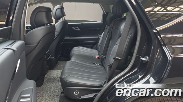 Genesis GV80 2023 — photo 16