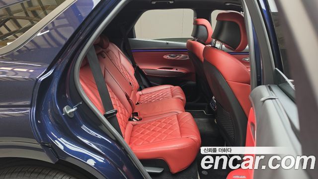 Genesis GV70 2025 — photo 18
