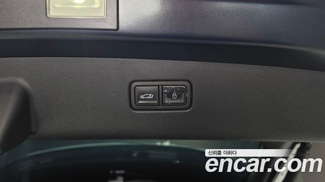 Genesis GV70 2025 — photo 25
