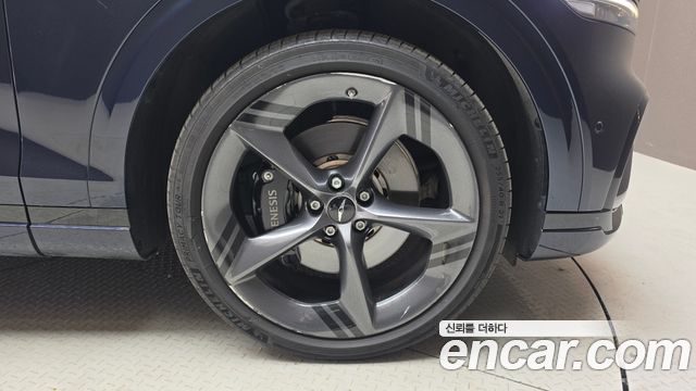 Genesis GV70 2025 — photo 7