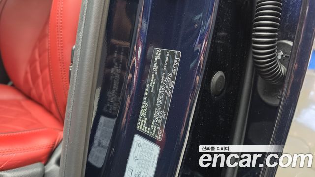 Genesis GV70 2025 — photo 28