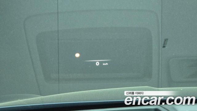 Genesis GV70 2025 — photo 34