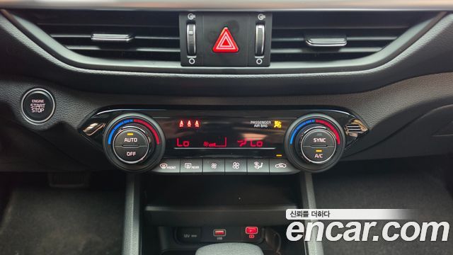 Kia K3 2023 — photo 23