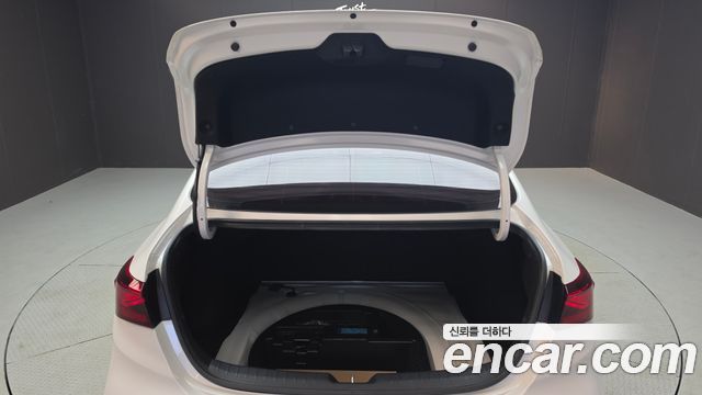 Kia K3 2023 — photo 25