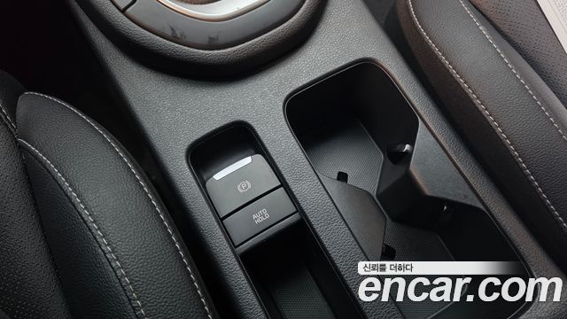 Kia K3 2023 — photo 31