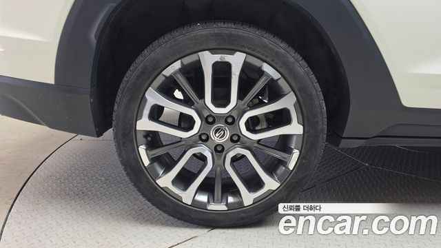 KG Mobility Torres 2023 — photo 5