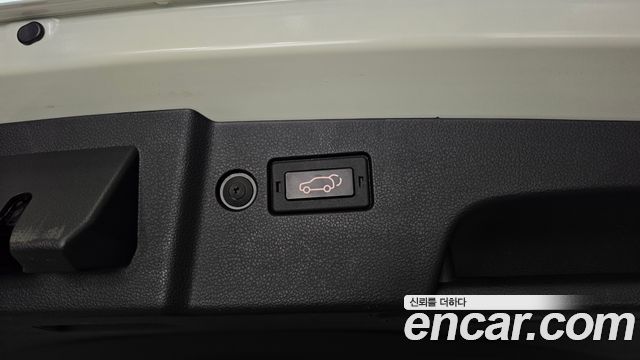 KG Mobility Torres 2023 — photo 25