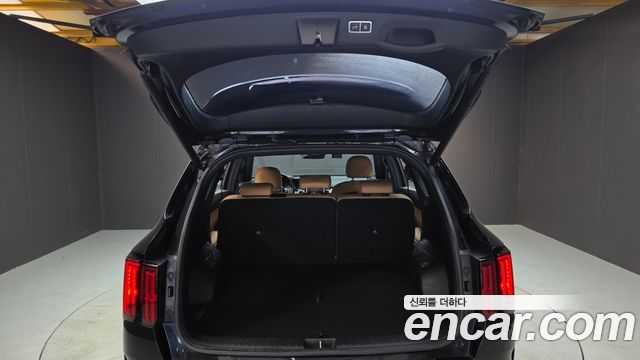 Kia Sorento 2022 — photo 25