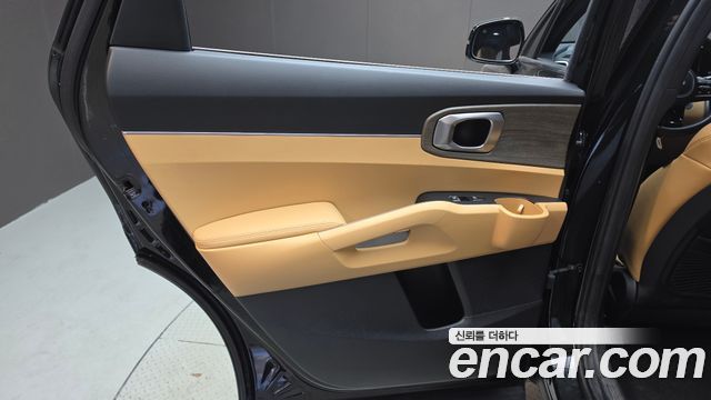 Kia Sorento 2022 — photo 15