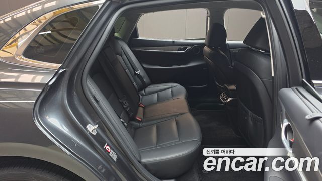 Hyundai Grandeur 2023 — photo 17