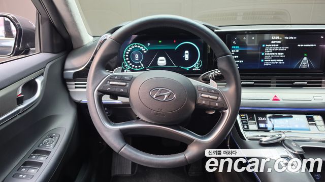 Hyundai Grandeur 2023 — photo 19