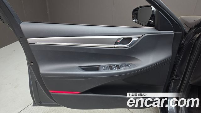 Hyundai Grandeur 2023 — photo 14