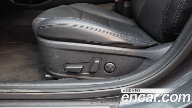 Hyundai Grandeur 2023 — photo 32