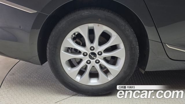 Kia K8 2023 — photo 5