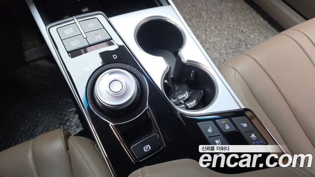 Kia K8 2023 — photo 12