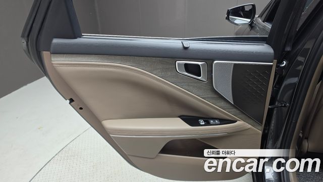 Kia K8 2023 — photo 15