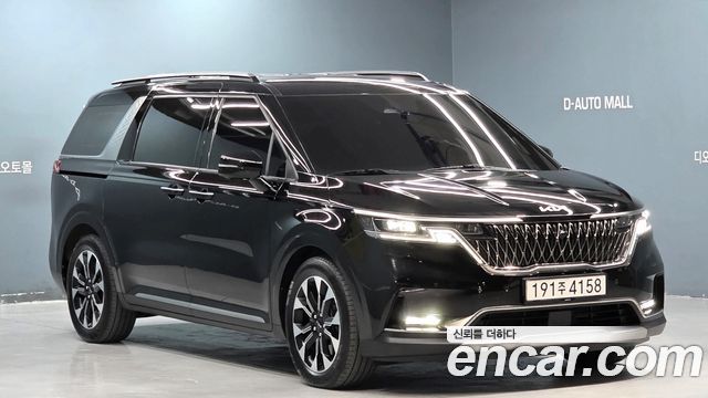Kia Canival 2022 — photo 2