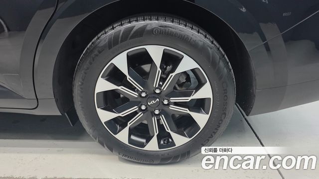 Kia Canival 2022 — photo 5