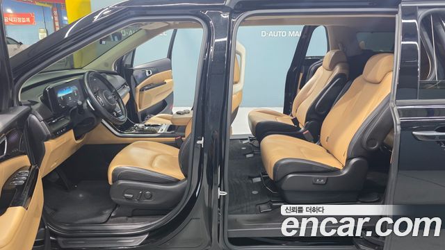 Kia Canival 2022 — photo 10