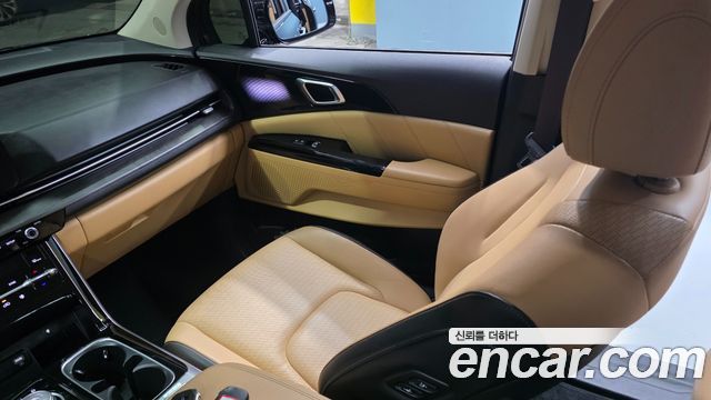 Kia Canival 2022 — photo 12
