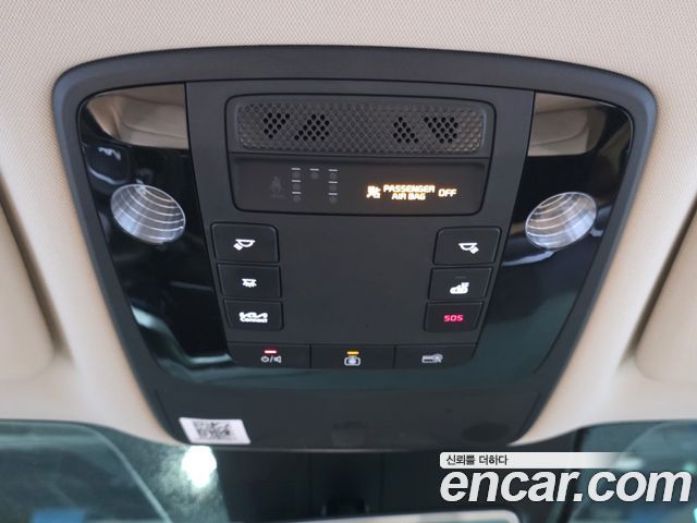 Kia Canival 2022 — photo 18