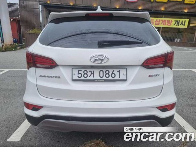 Hyundai Santafe 2016 — photo 9