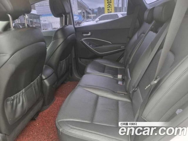 Hyundai Santafe 2016 — photo 11