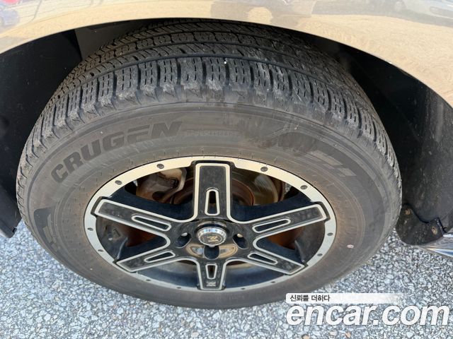 KG Mobility KORANDO 2013 — photo 16