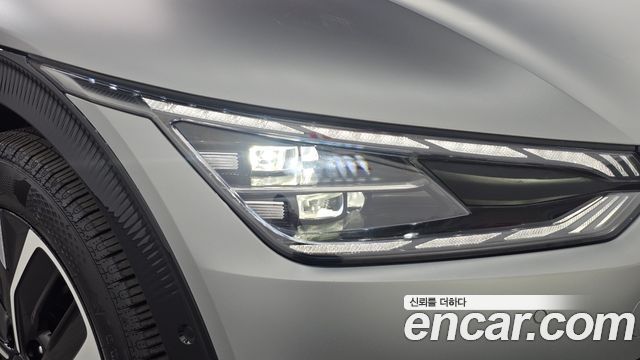 Kia EV6 2022 — photo 8
