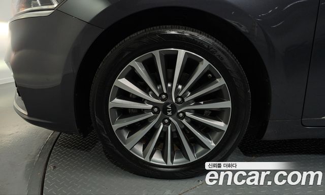 Kia K7 2016 — photo 5