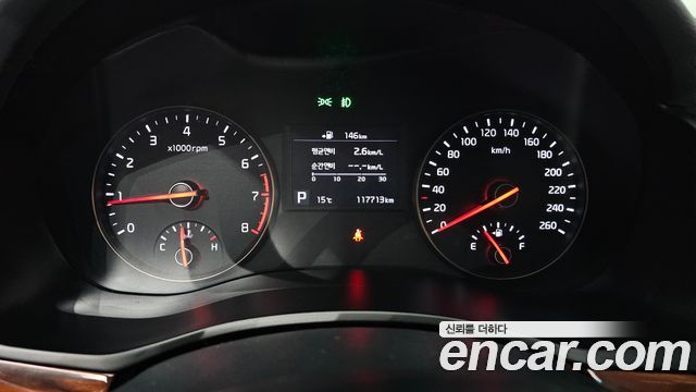 Kia K7 2016 — photo 11