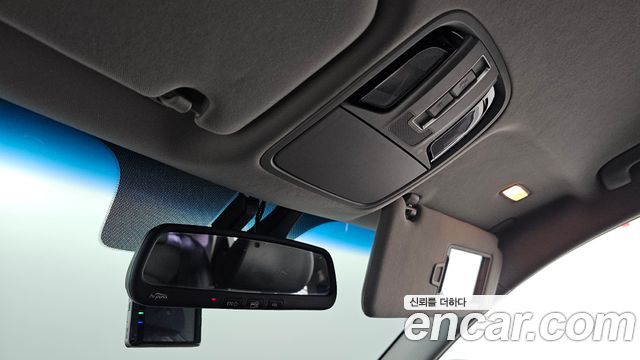 Kia K7 2016 — photo 27
