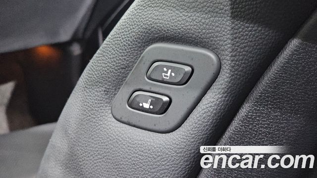Kia K7 2016 — photo 28