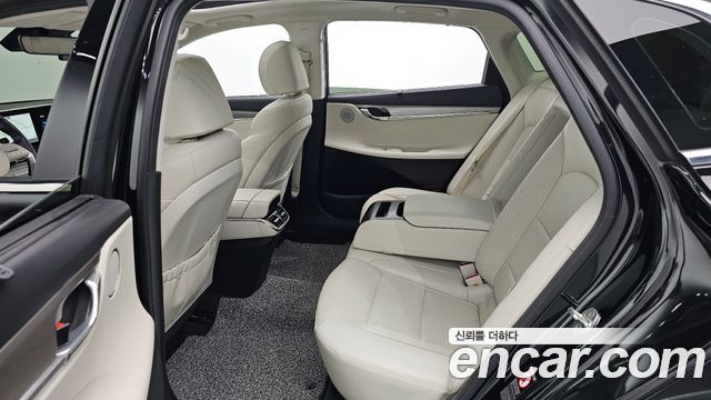 Hyundai Grandeur 2023 — photo 16