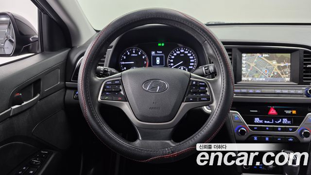 Hyundai AVANTE 2016 — photo 20