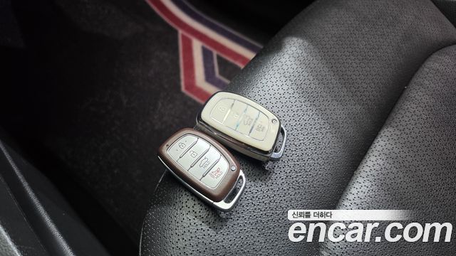 Hyundai AVANTE 2016 — photo 22