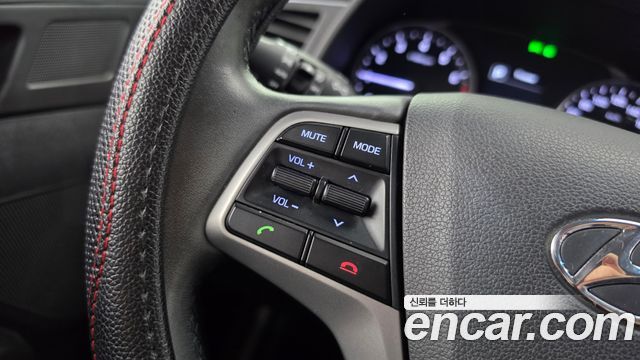 Hyundai AVANTE 2016 — photo 28