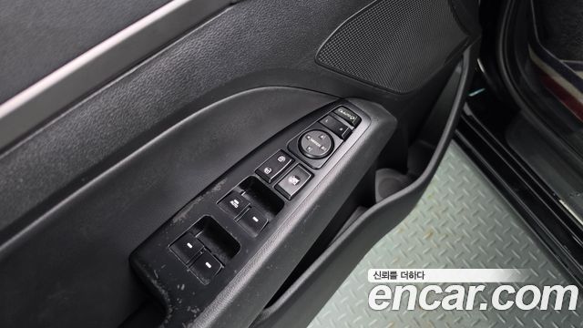 Hyundai AVANTE 2016 — photo 29