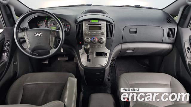 Hyundai Starex 2014 — photo 10