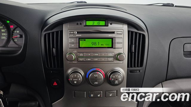 Hyundai Starex 2014 — photo 20