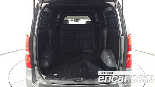 Hyundai Starex 2014 — photo 29