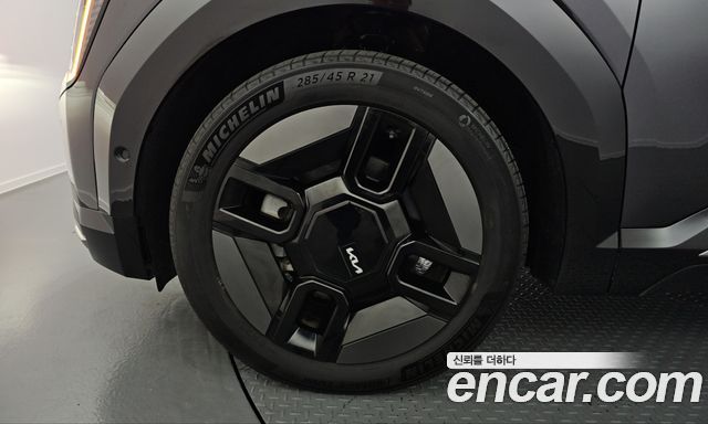 Kia EV9 2024 — photo 5