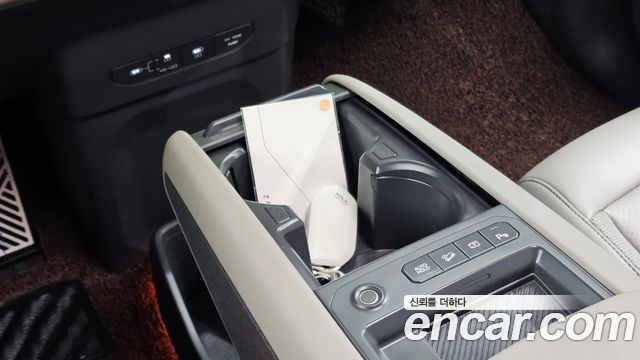 Kia EV9 2024 — photo 12
