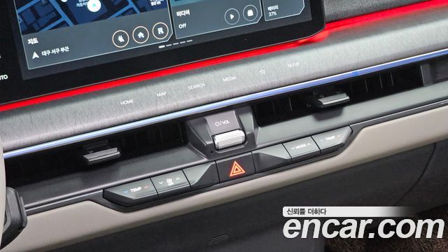 Kia EV9 2024 — photo 31