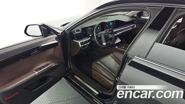 Hyundai Grandeur 2023 — photo 17
