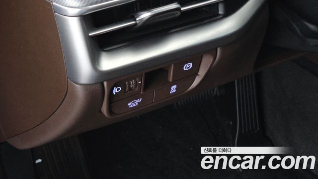 Hyundai Grandeur 2023 — photo 27