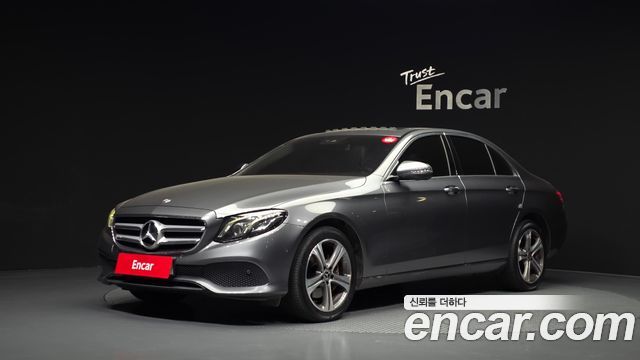 Mercedes-Benz E-Class 2019 — photo 1