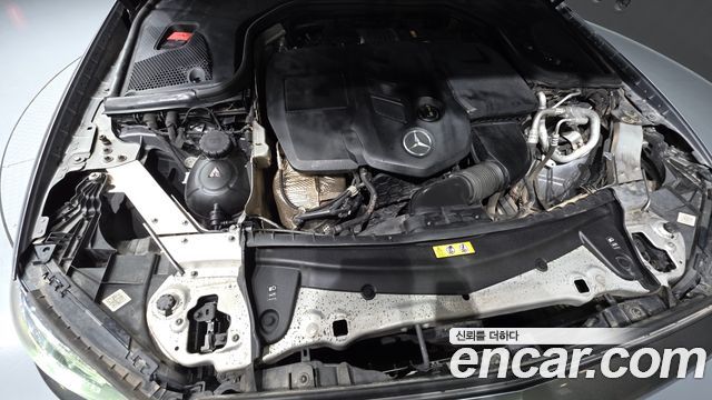 Mercedes-Benz E-Class 2019 — photo 6