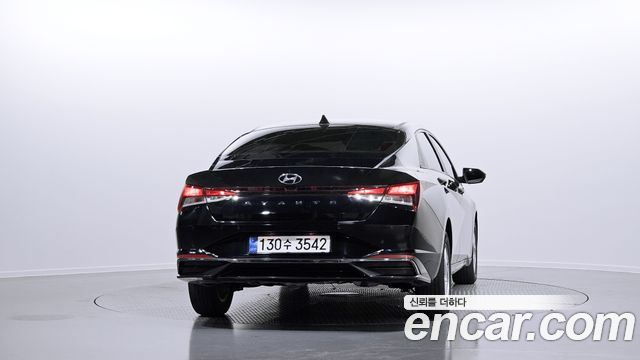 Hyundai AVANTE 2021 — photo 4