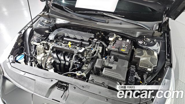 Hyundai AVANTE 2021 — photo 6